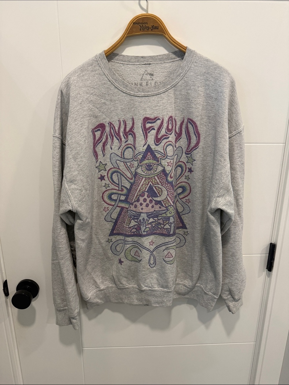 Pink Floyd Gray Crewneck Sweatshirt with Purple Graphic size XL
